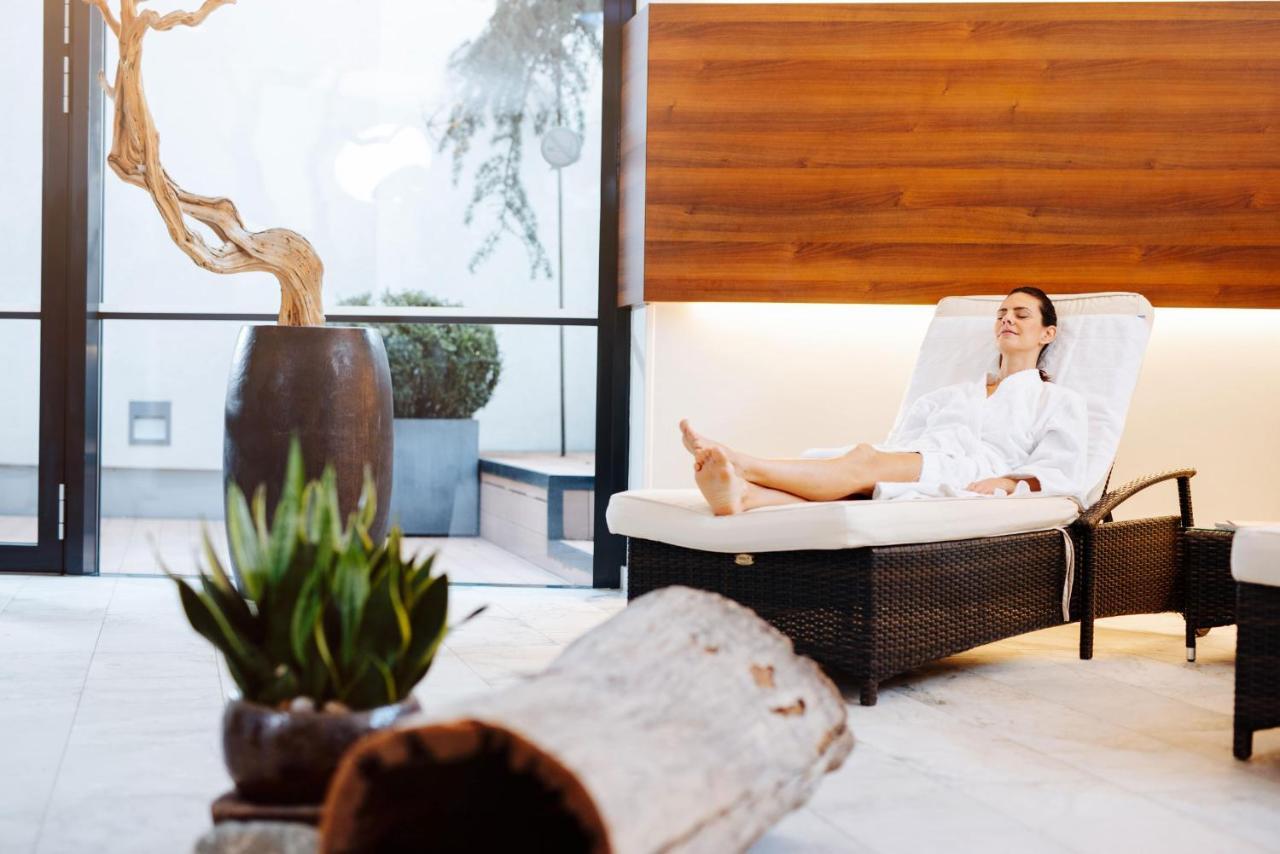 Thermenhotel Karawankenhof Филах Екстериор снимка